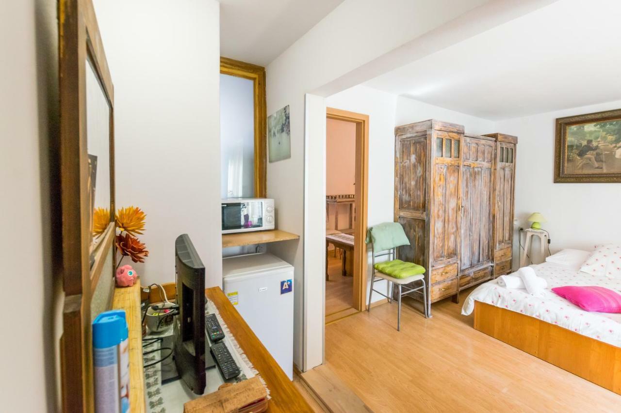 Beautiful Rustical Apt Ana In The Heart Of Rovinj Extérieur photo