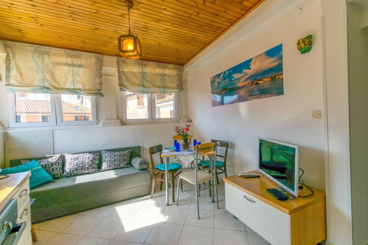 Beautiful Rustical Apt Ana In The Heart Of Rovinj Extérieur photo