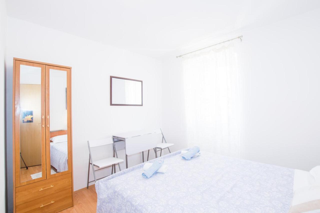 Beautiful Rustical Apt Ana In The Heart Of Rovinj Extérieur photo